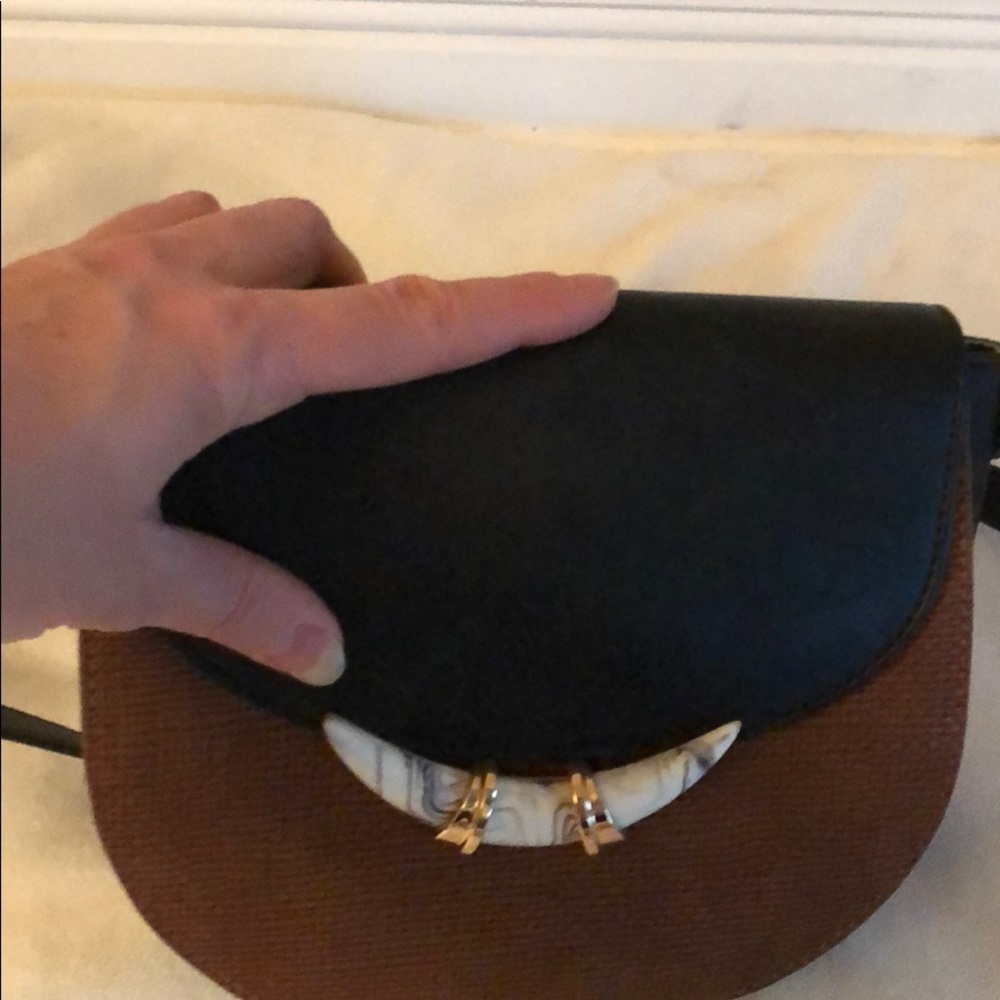 Stella and Dot Chelsea cross body bag - Picture 3 of 5